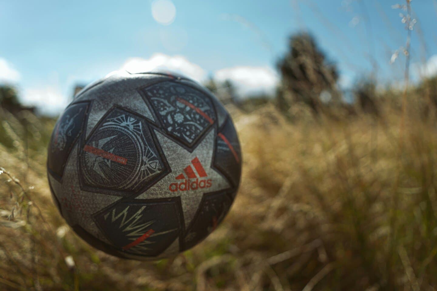 Adidas Arrow Hit Hexagon Cup, image 1 of 1