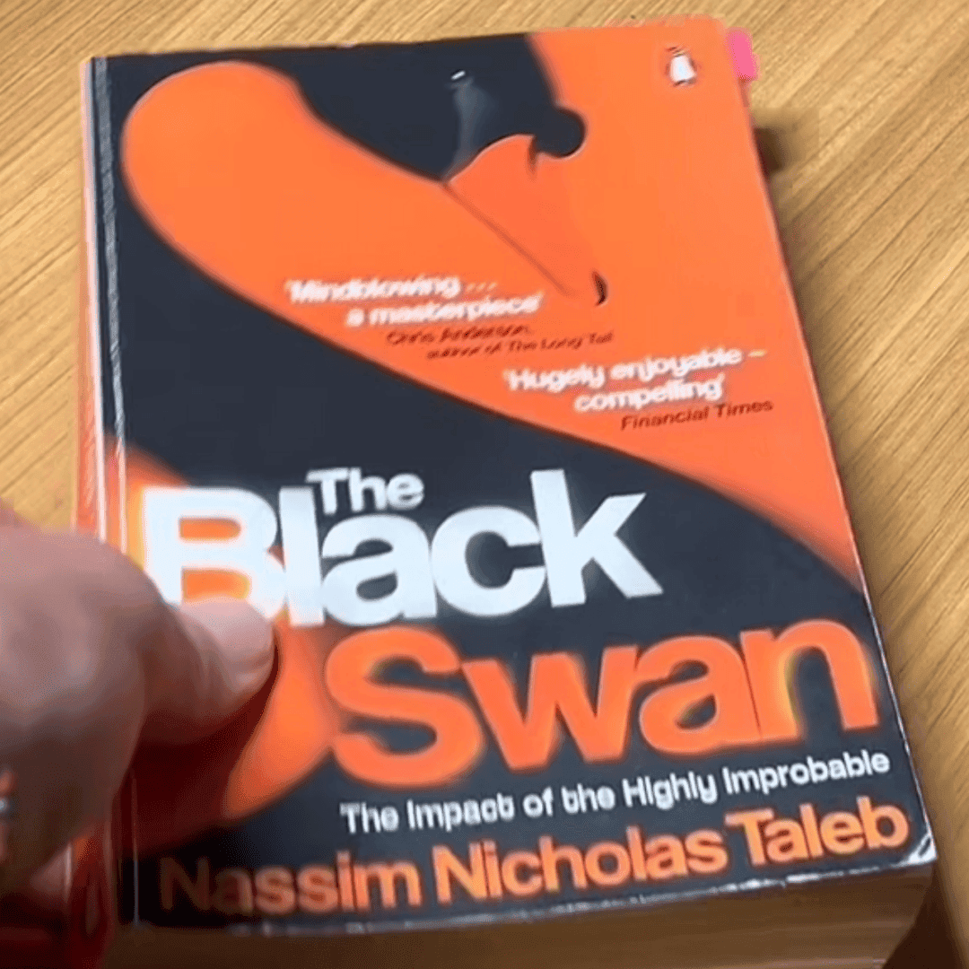 Black Swan, image 1 of 1