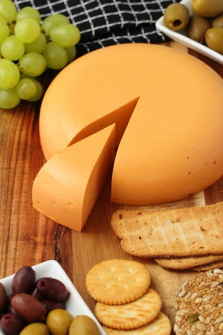 Vegan Cheddar, image 1 of 1