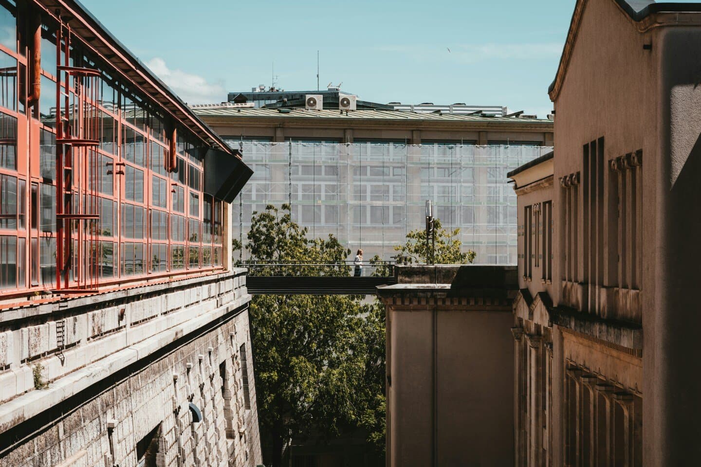 Mudac, image 1 of 1