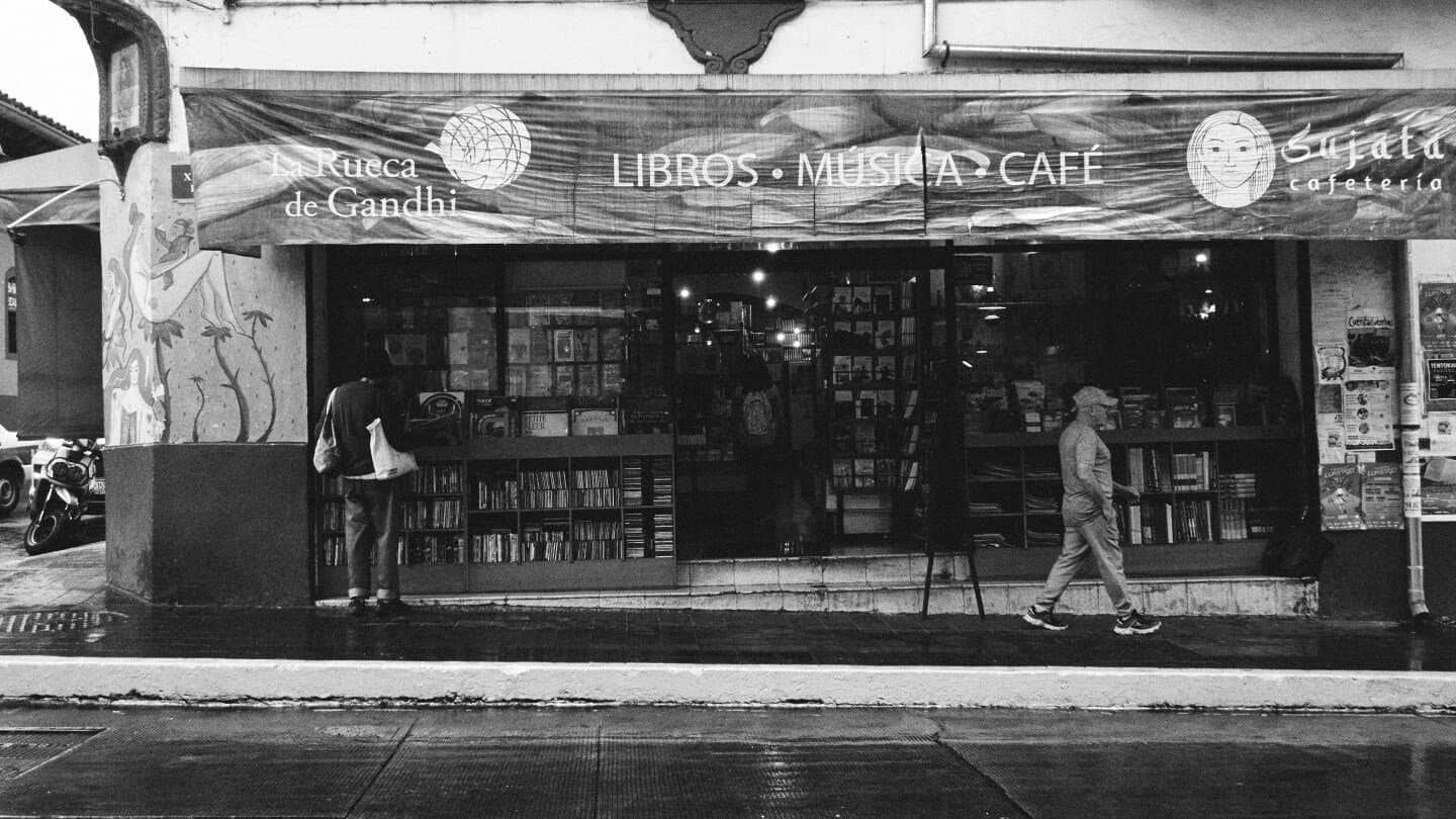 Lei Nova Livraria, image 1 of 1