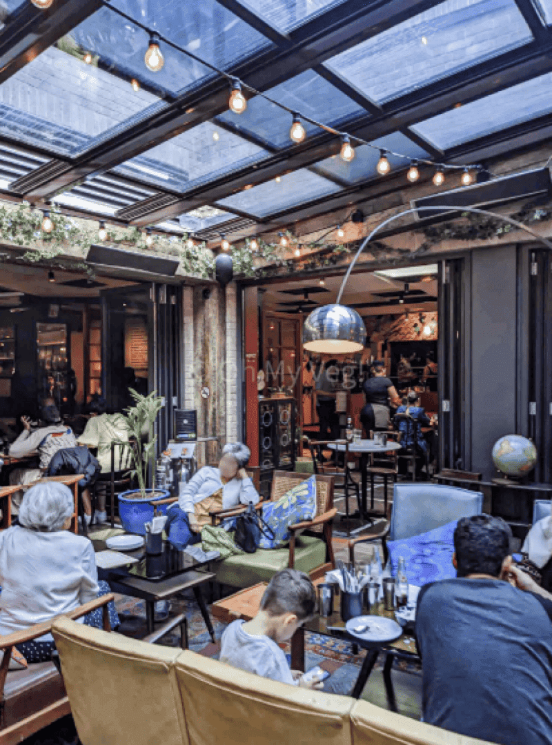 Dishoom, image 1 of 1