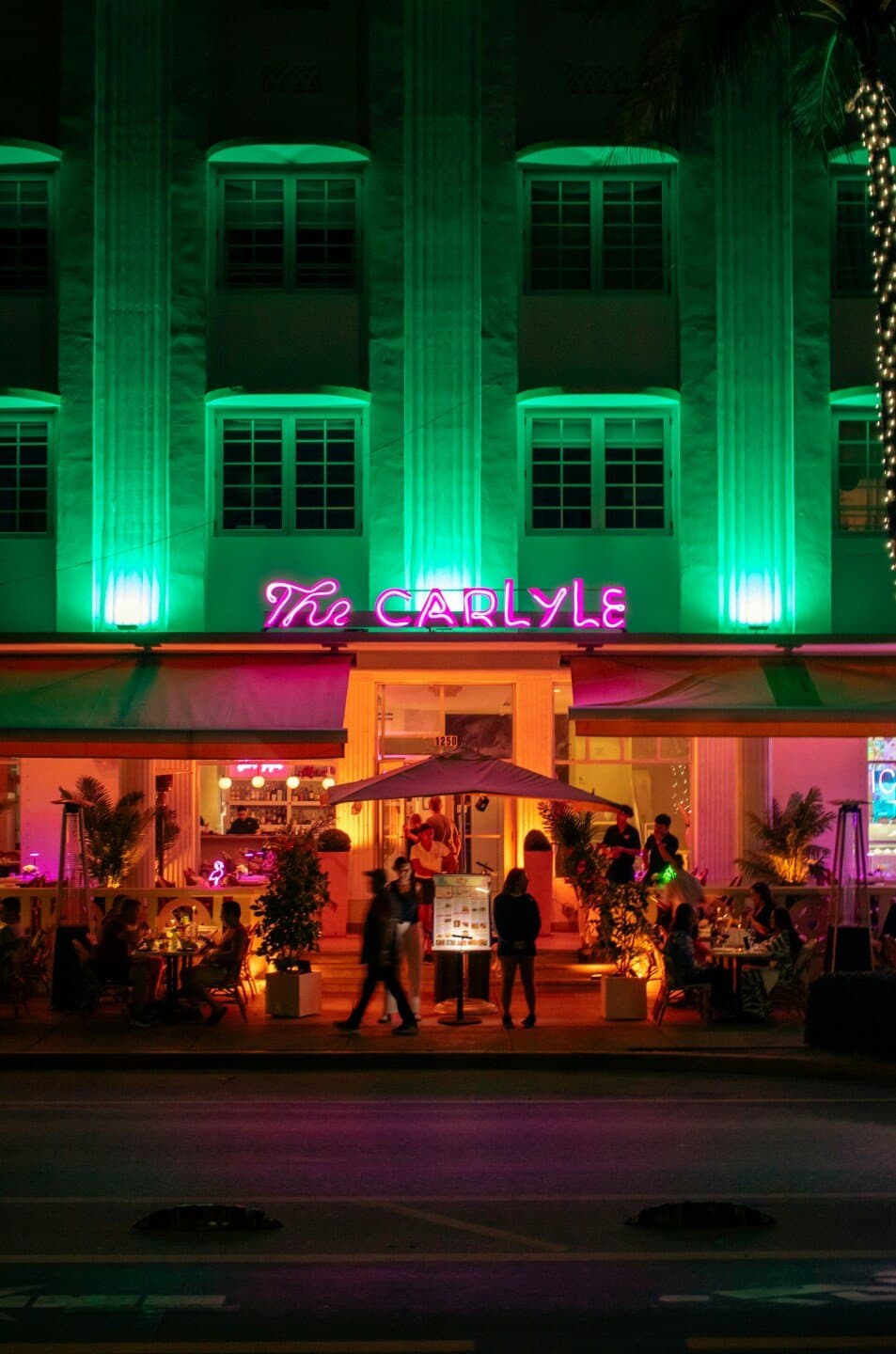 Churchill's Pub, image 1 of 1
