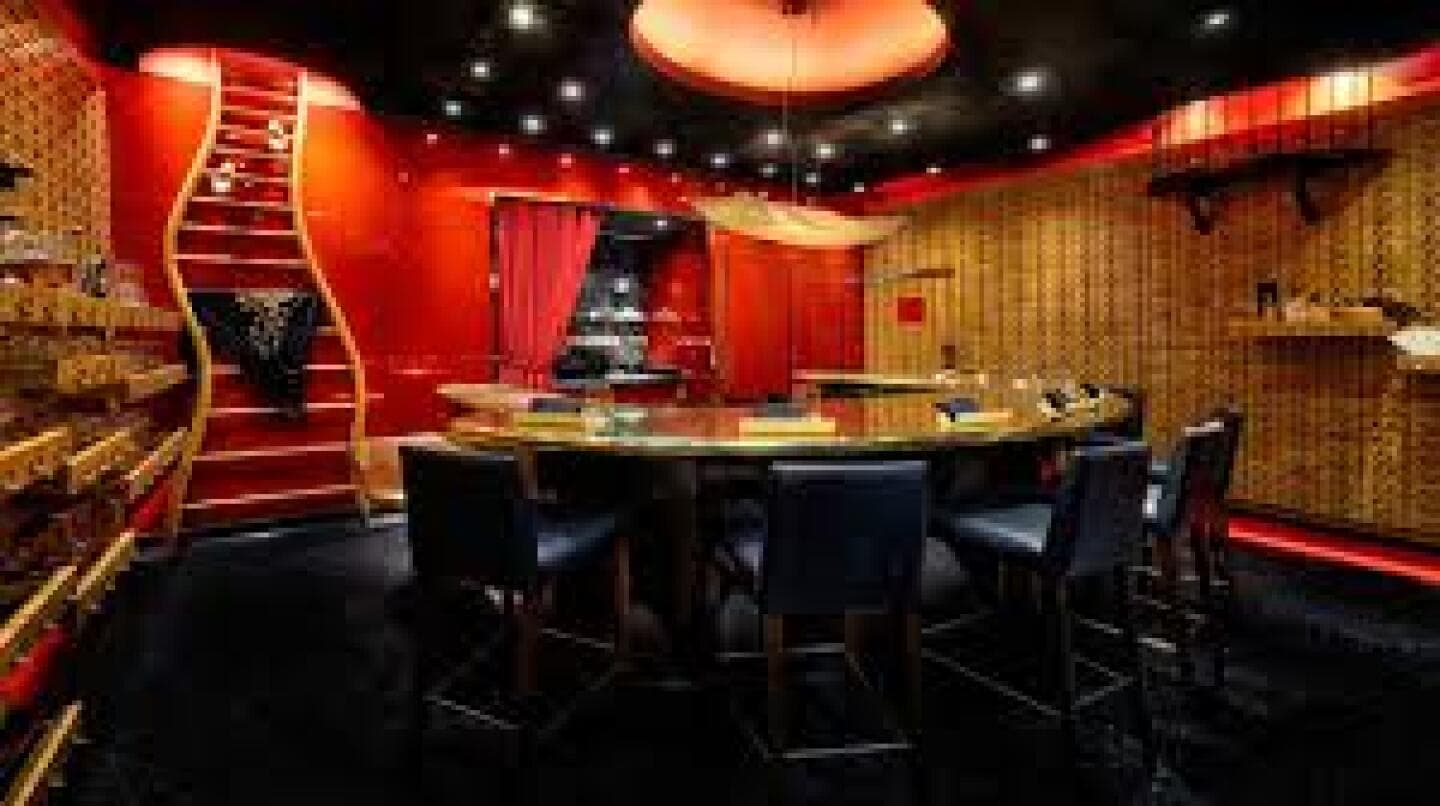 é by José Andrés, image 1 of 1