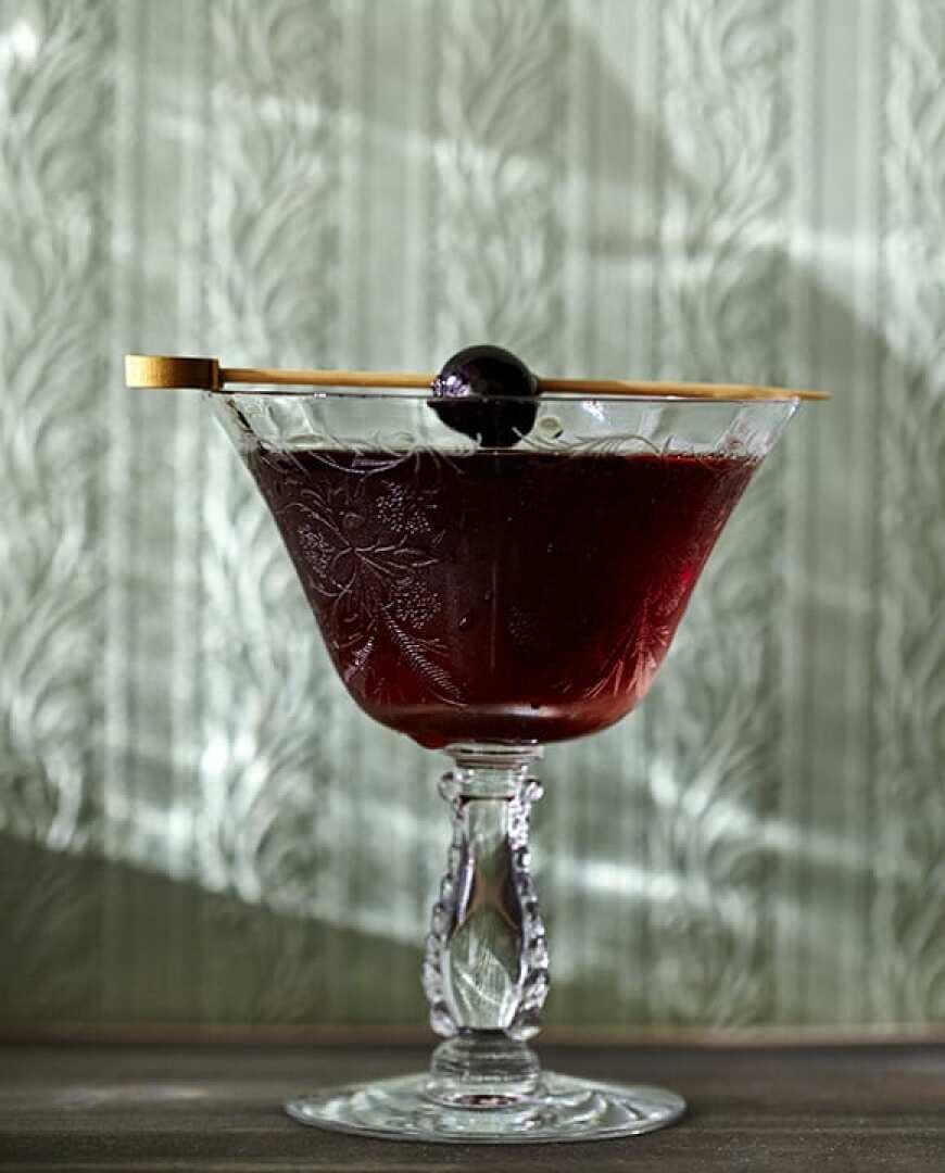 Black Manhattan, image 1 of 1