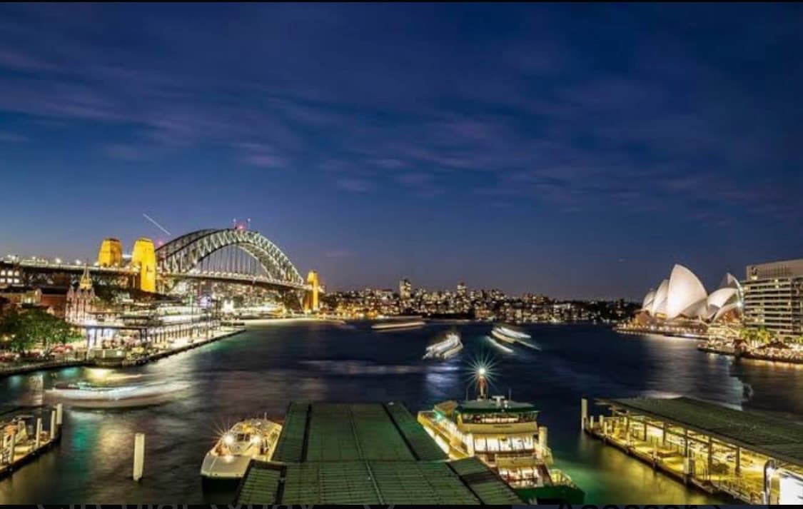 Circular Quay, image 1 of 1