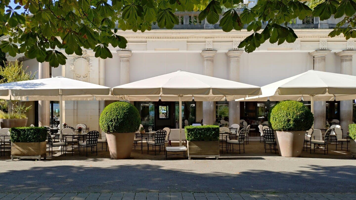 Sport's Café Le Zodiac, image 1 of 1