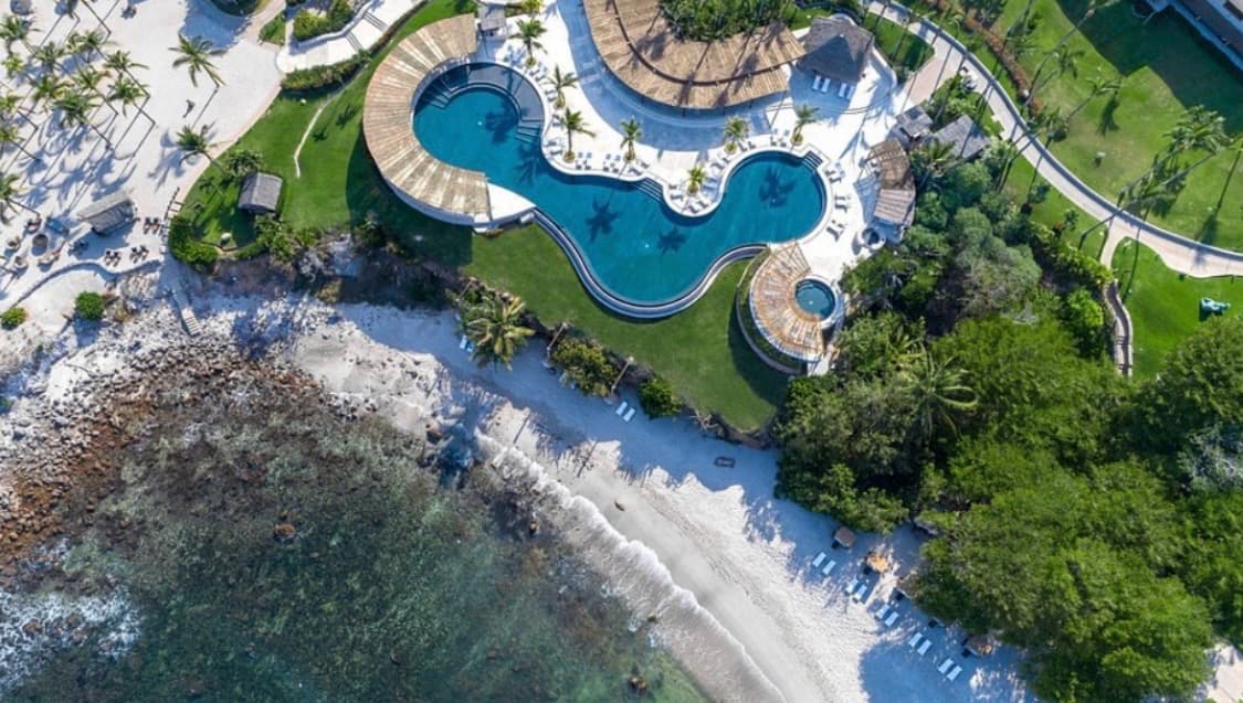 Four Seasons Punta Mita, image 1 of 1