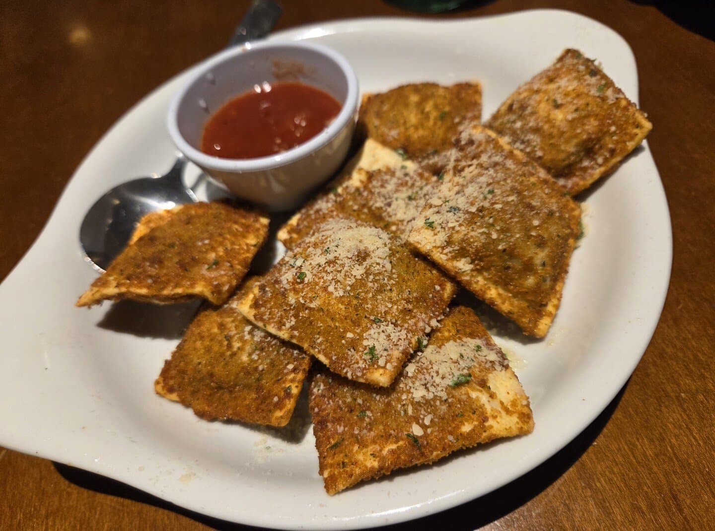 Olive Garden, image 1 of 8