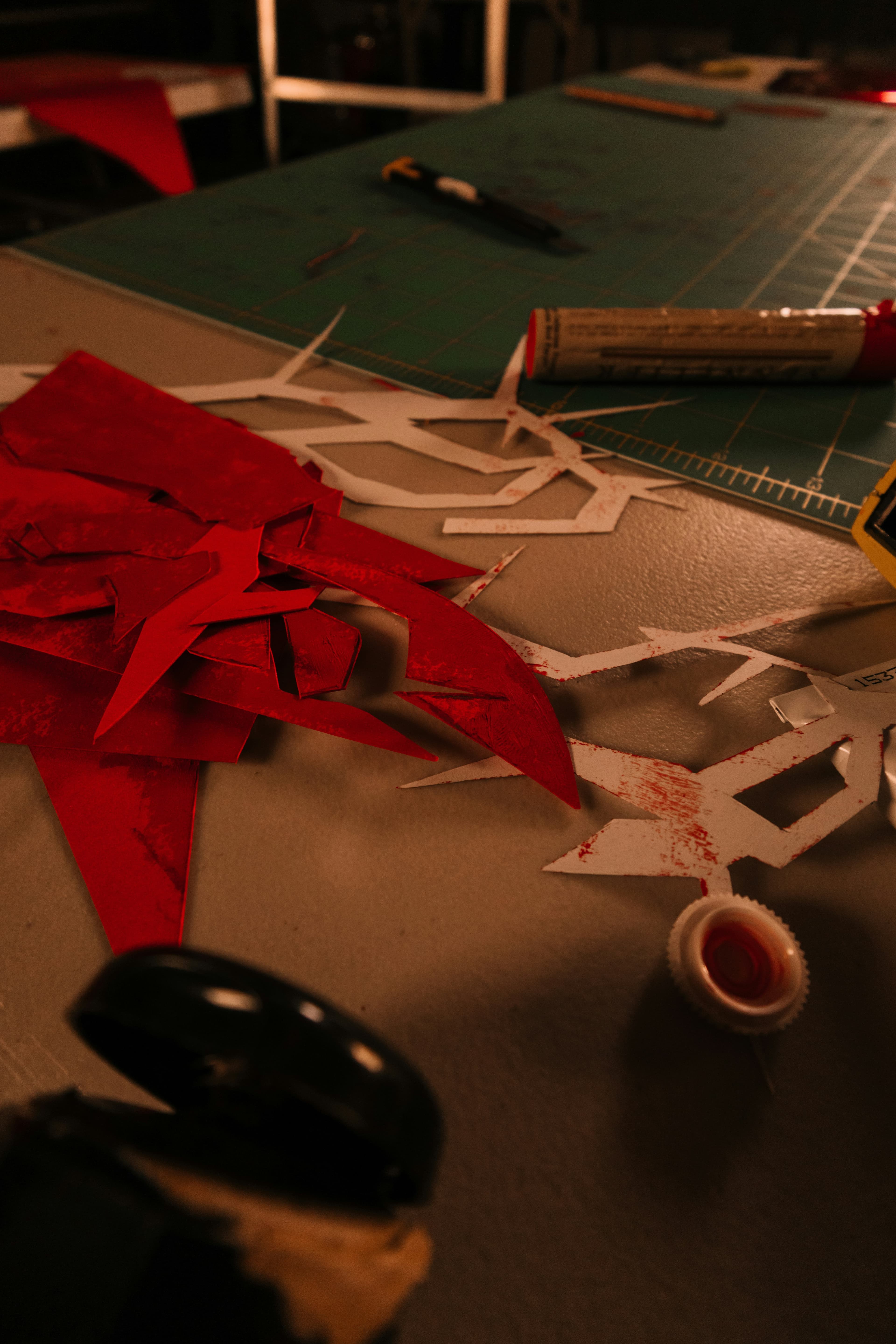 Papercuts J.P., image 1 of 1