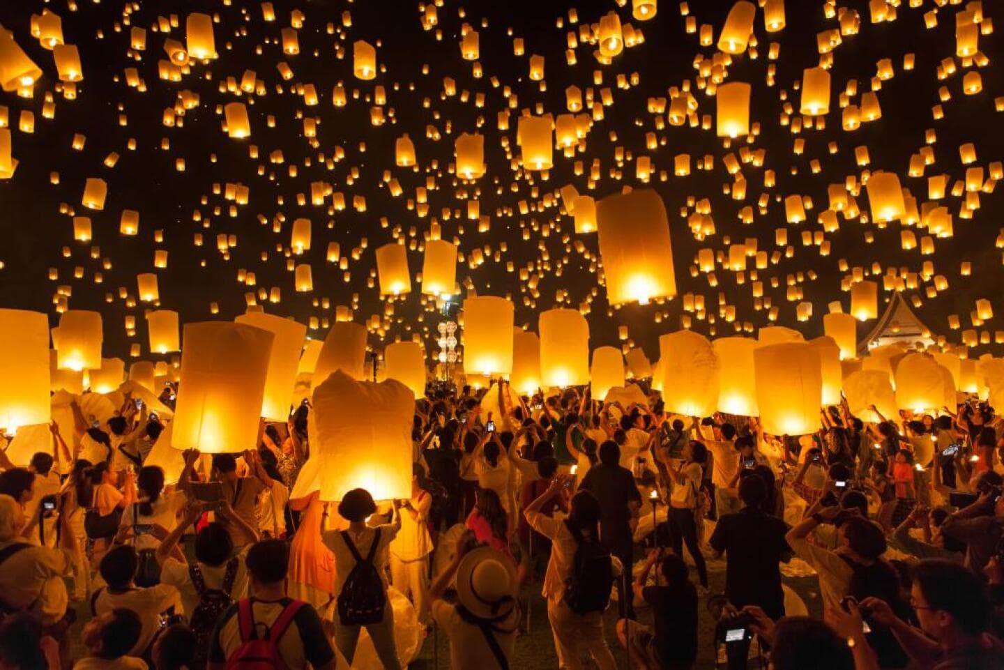 Loy Krathong Festival, image 1 of 1