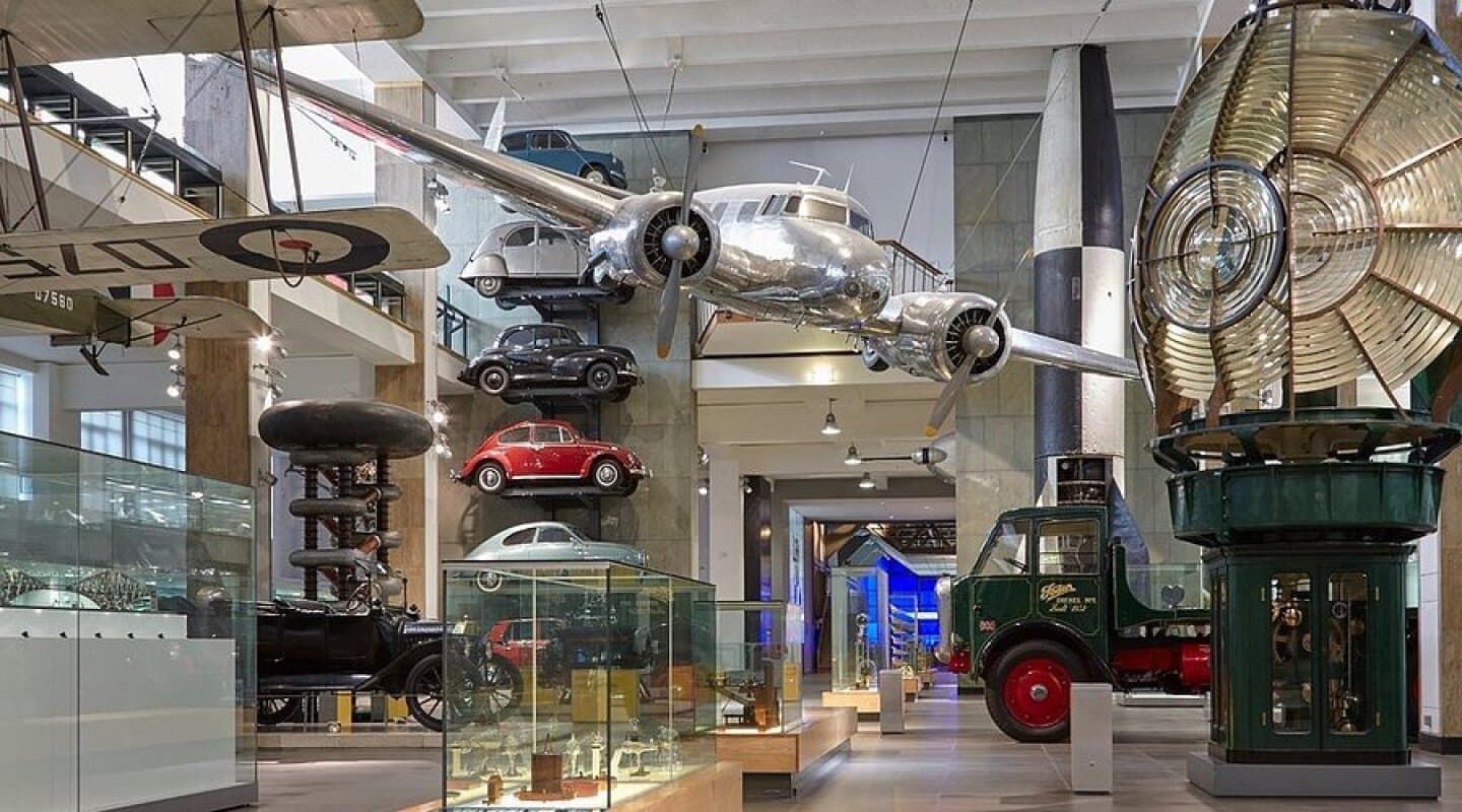 Science Museum, image 1 of 1