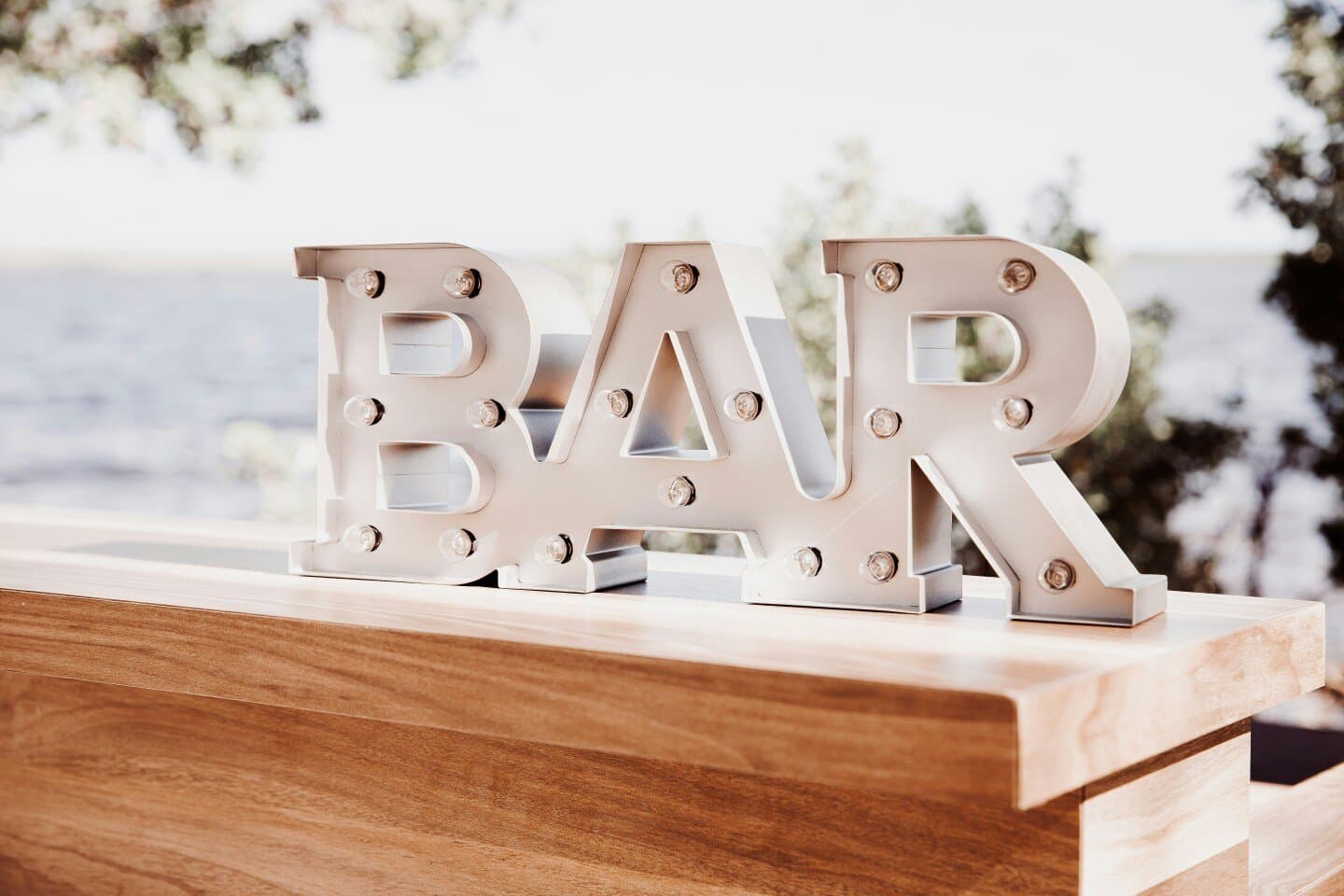 Bar Original, image 1 of 1
