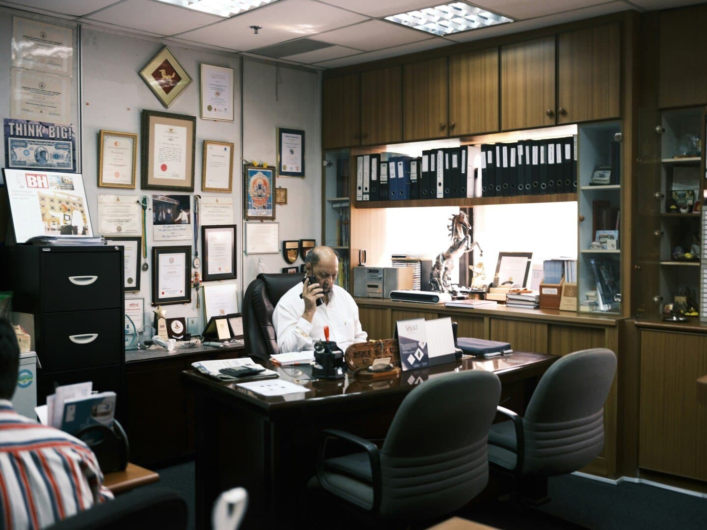 סלרוס, image 1 of 1
