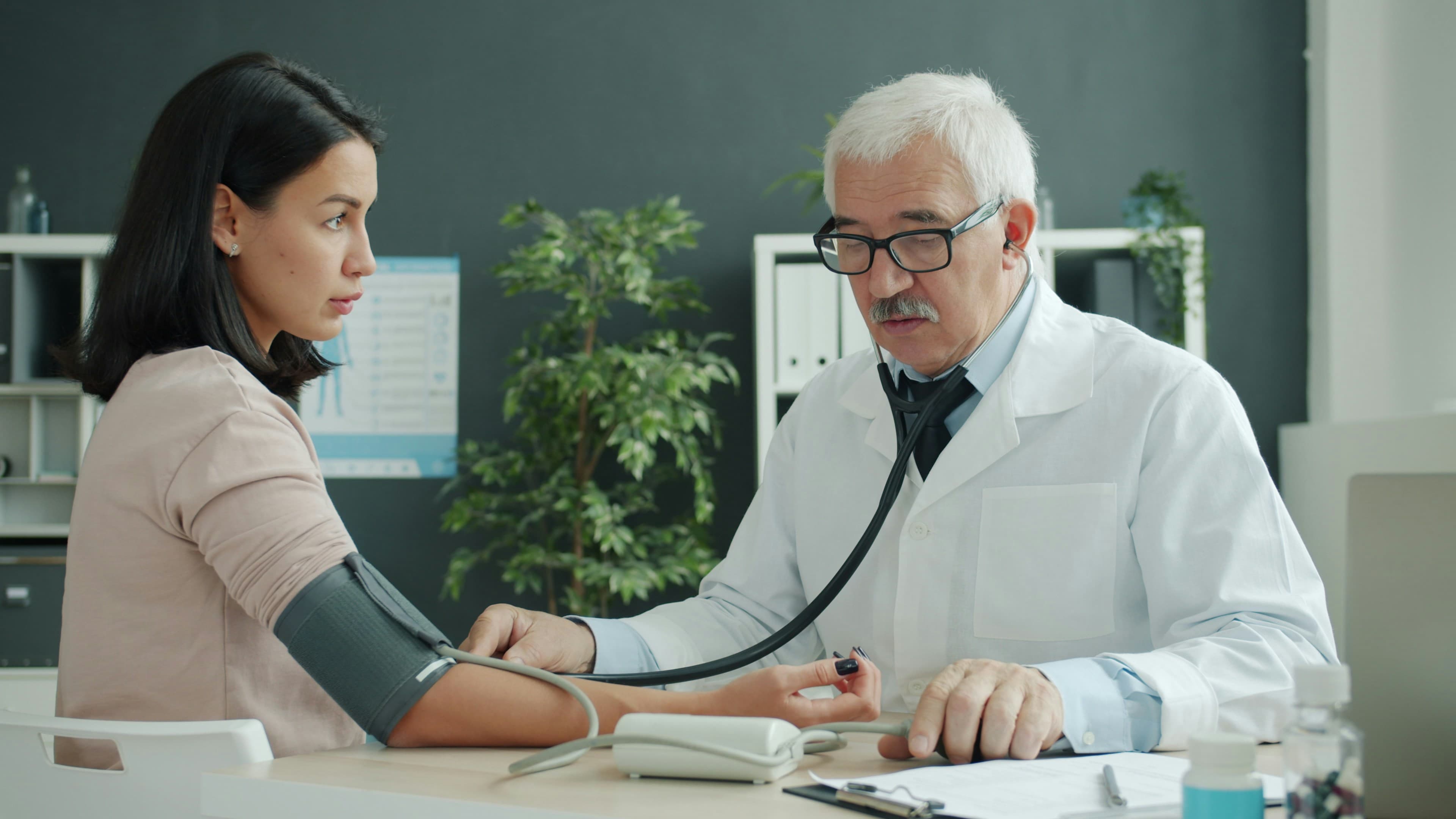 The consultation and equity in primary care: patterns in multi-morbidity, image 1 of 1