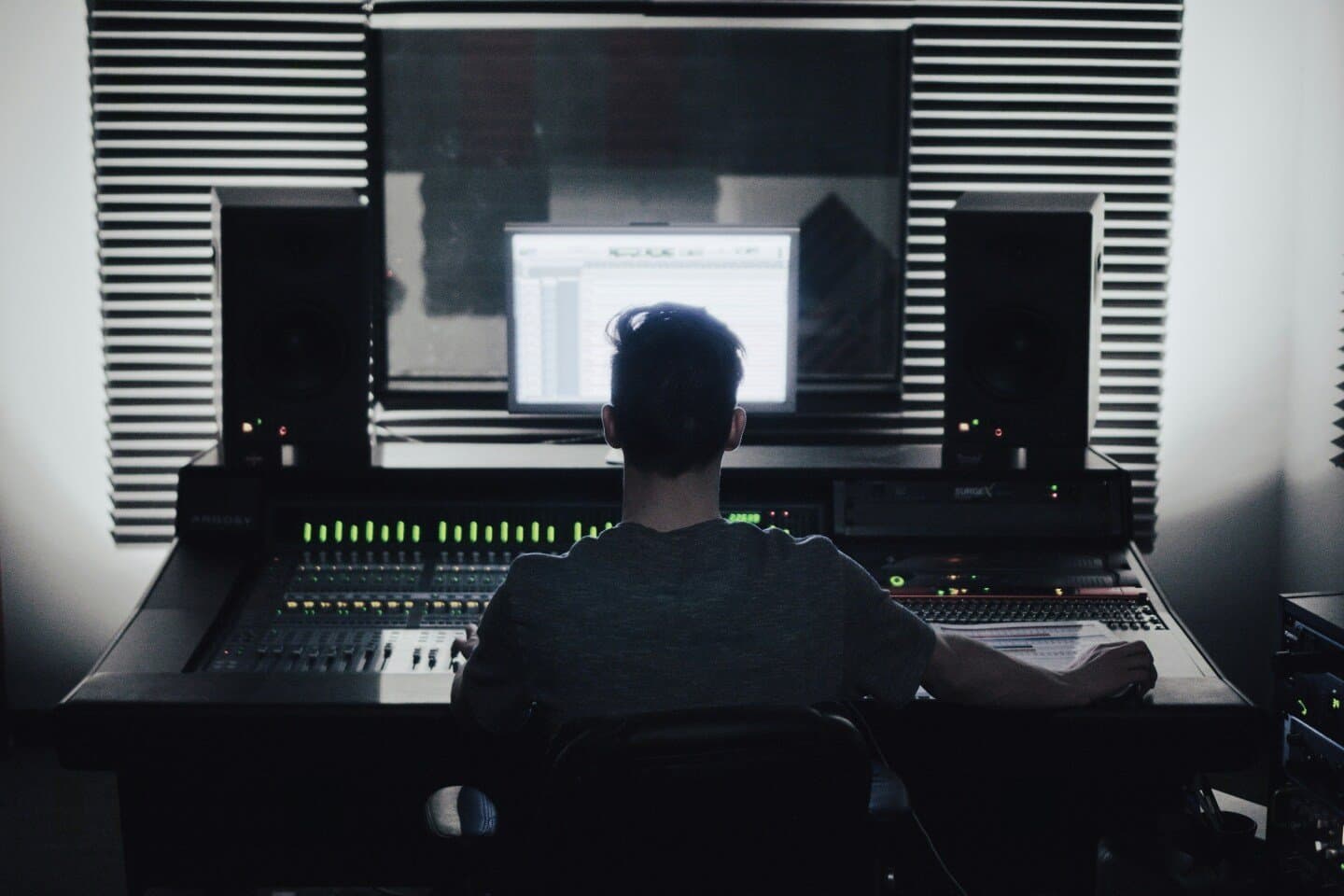 Proper Sound, image 1 of 1