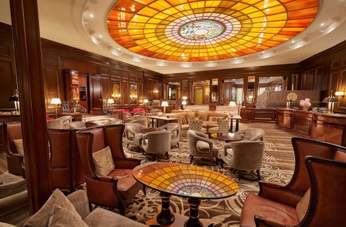 Jahreszeiten Lobby, image 1 of 1