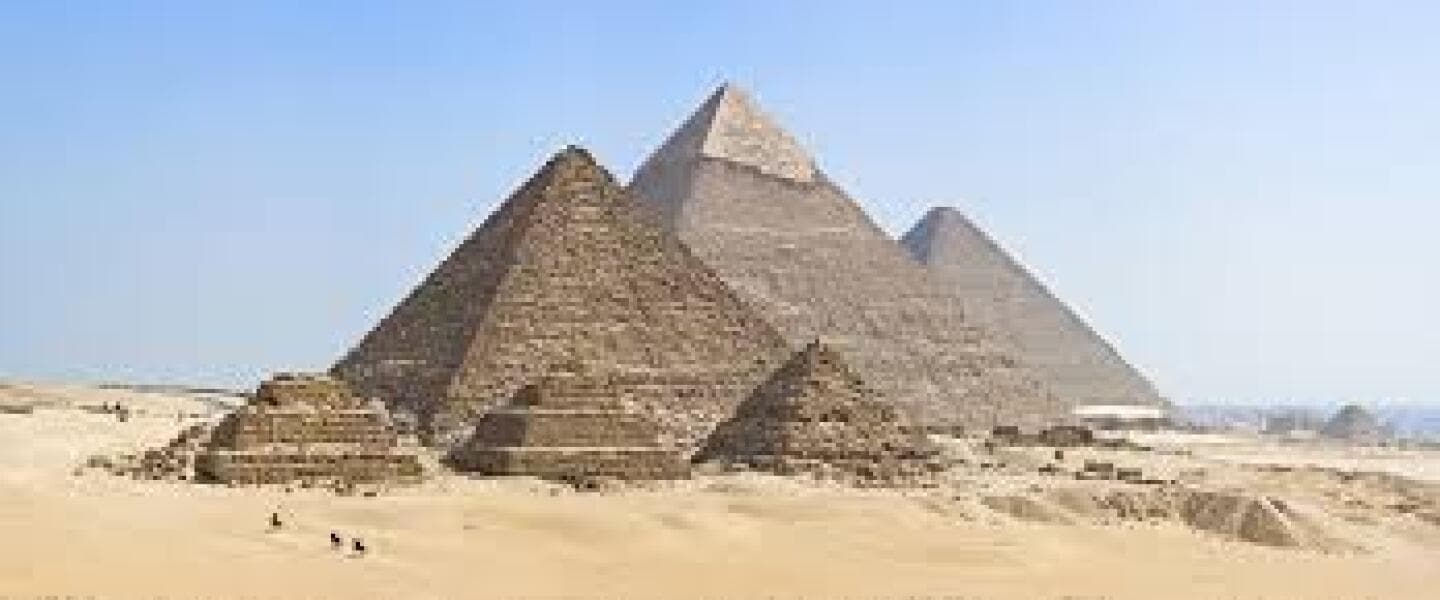 The Pyramids of Giza, image 1 of 1