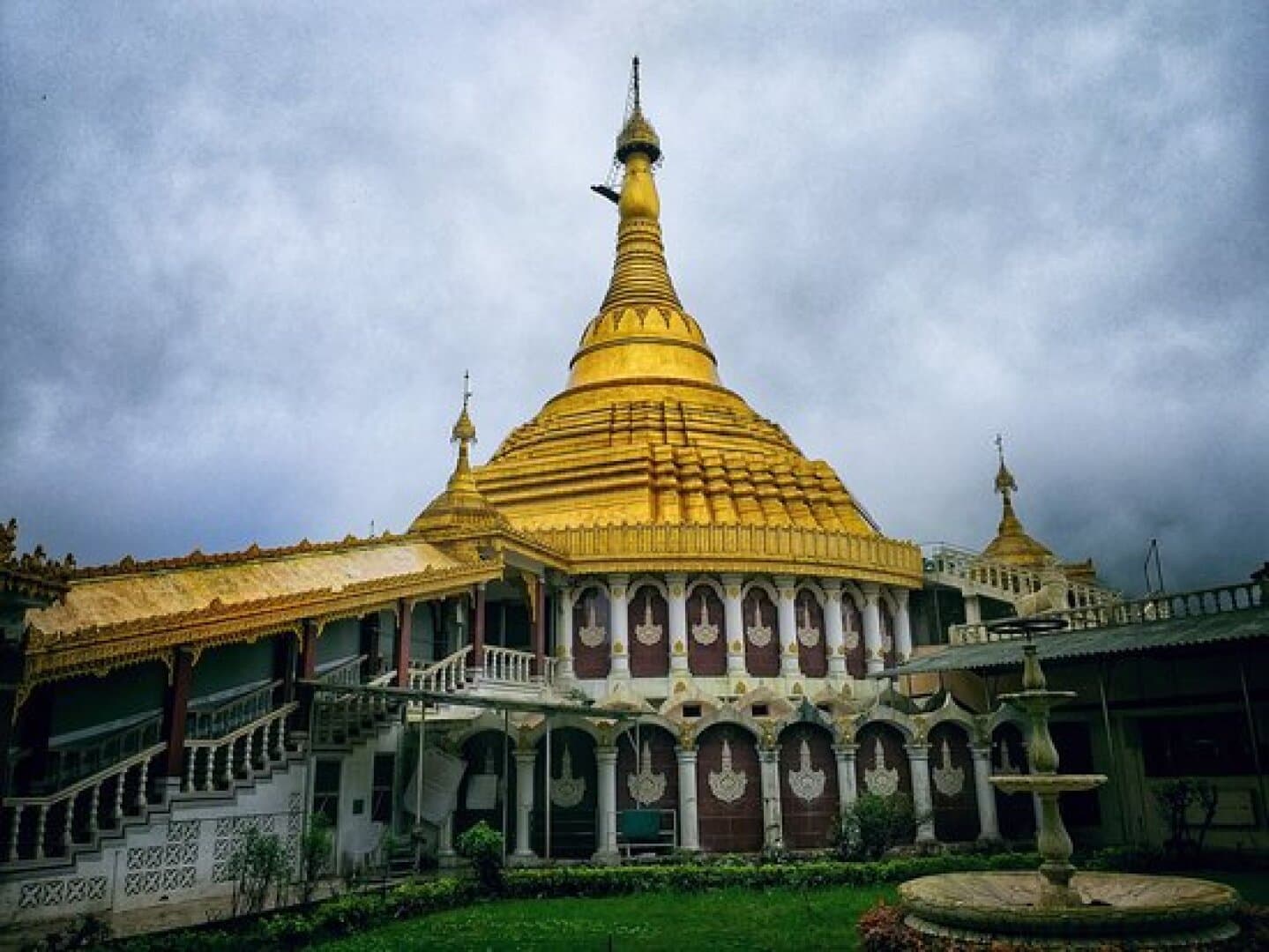 Vipassana International Academy, image 1 of 1