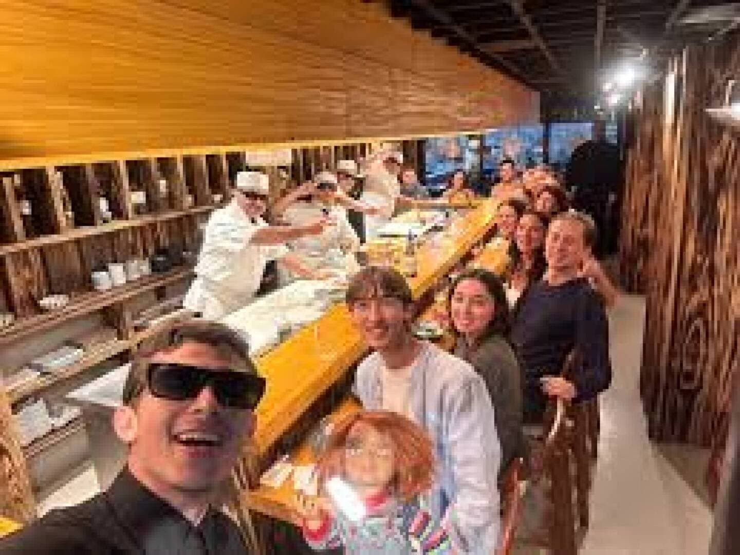 Sushi Vaz, image 1 of 1