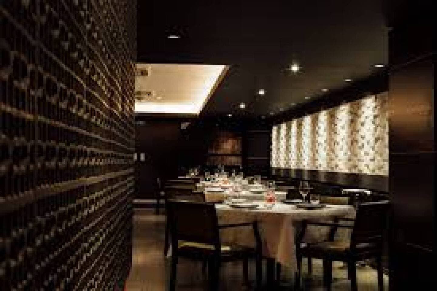 Benares, image 1 of 1