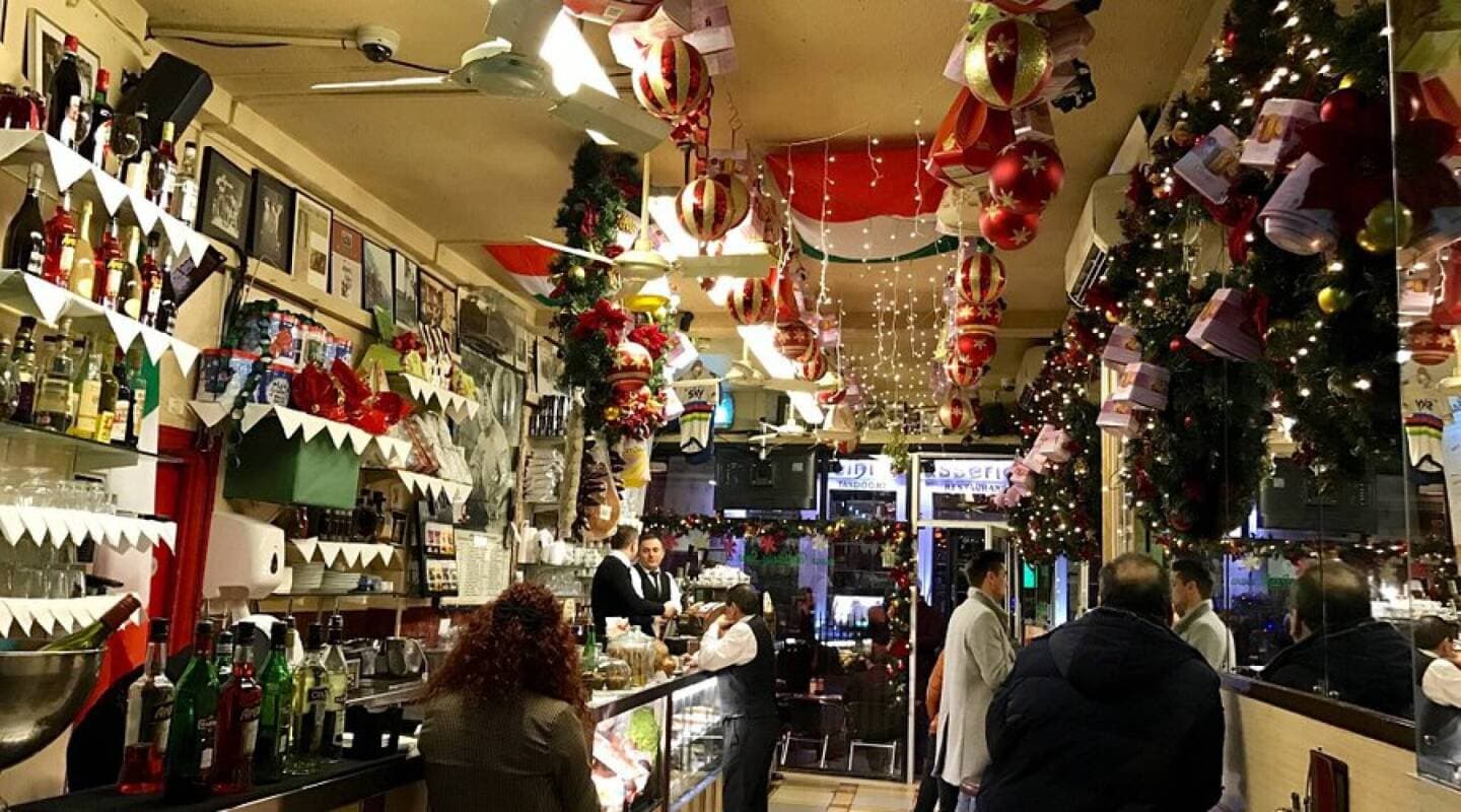 Bar Italia, image 1 of 1