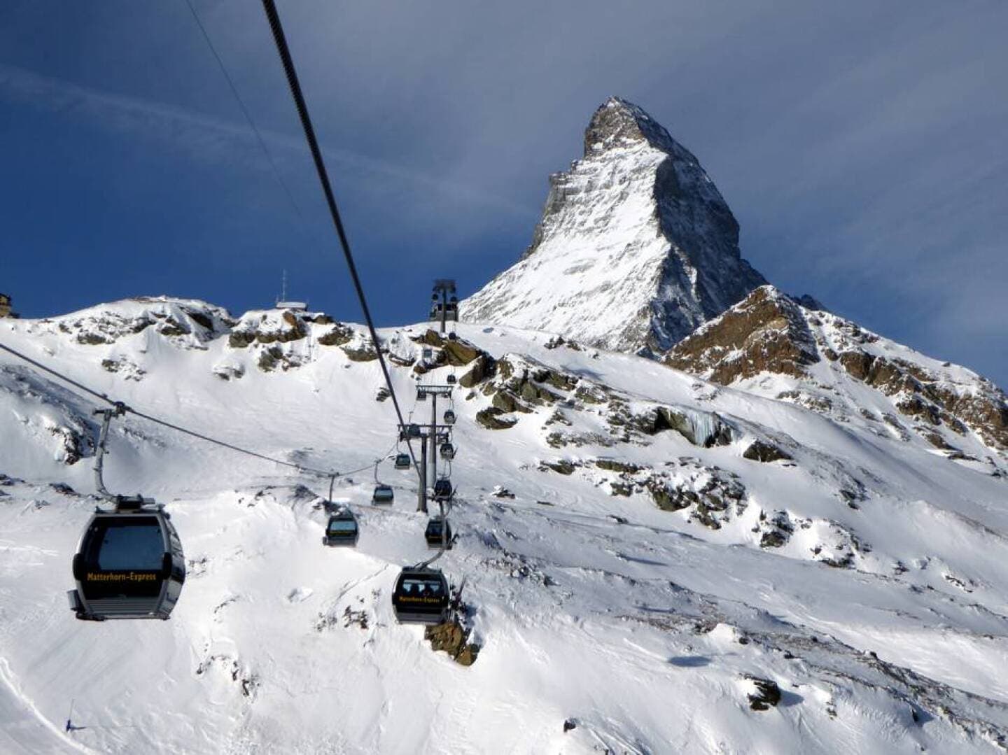 Zermatt/​Breuil-Cervinia/​Valtournenche – Matterhorn, image 1 of 1
