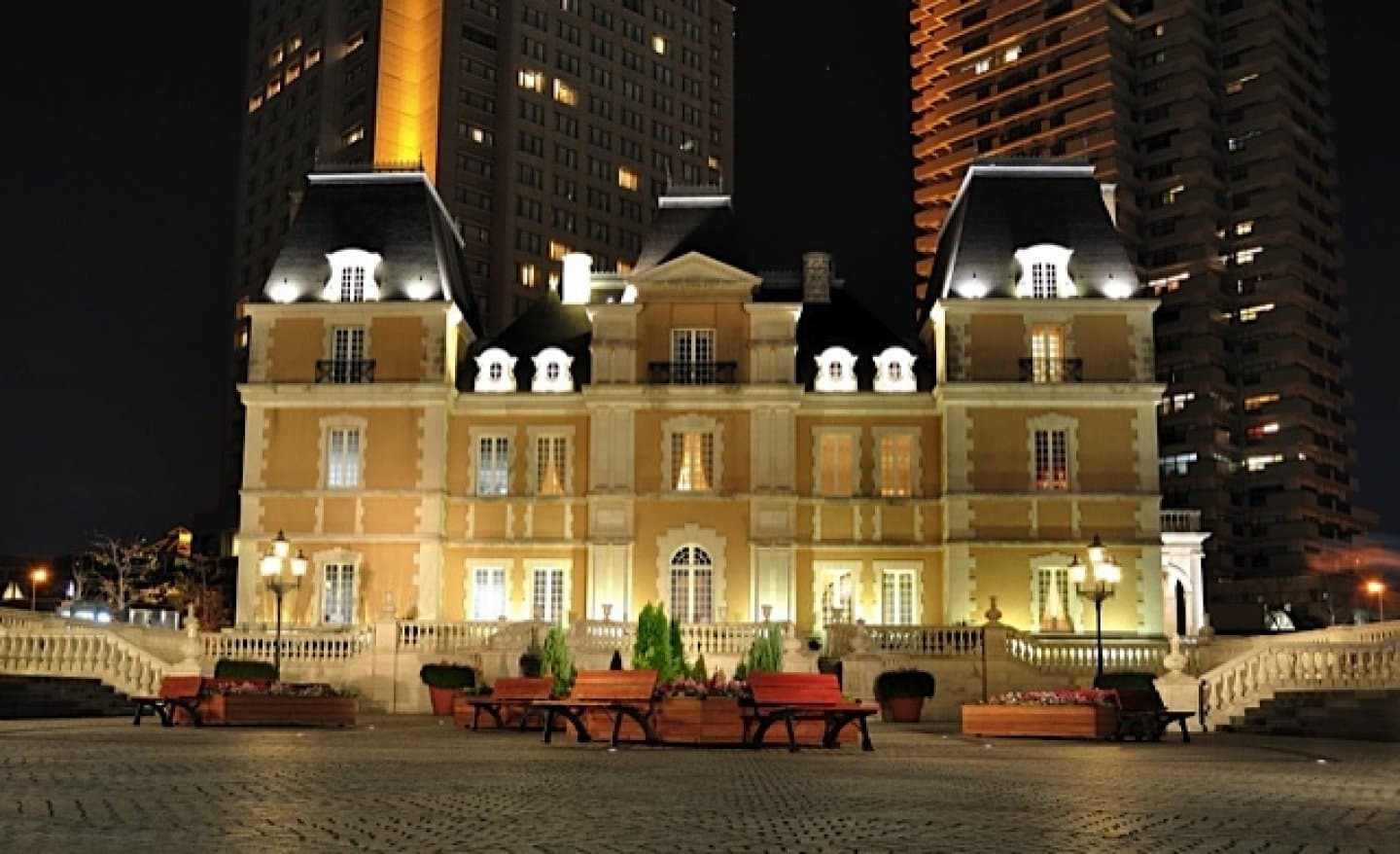 Joël Robuchon, image 1 of 1