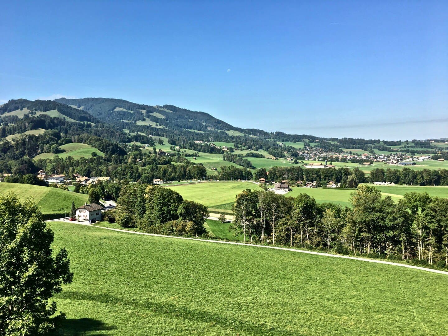 Gruyères, image 1 of 1