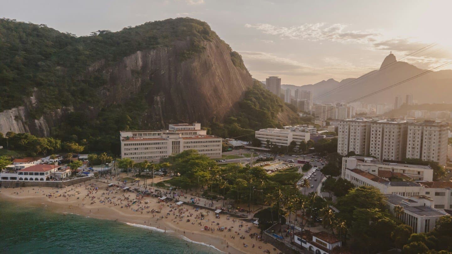 O Outro Lado do Paraíso, image 1 of 1