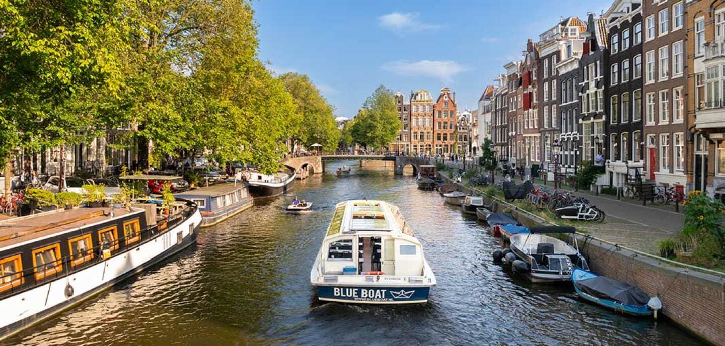 Canal tours, image 1 of 1