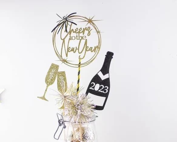 New years, image 1 of 1