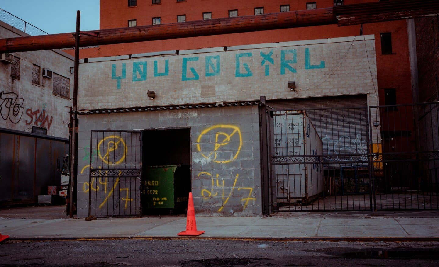 Girls, image 1 of 1