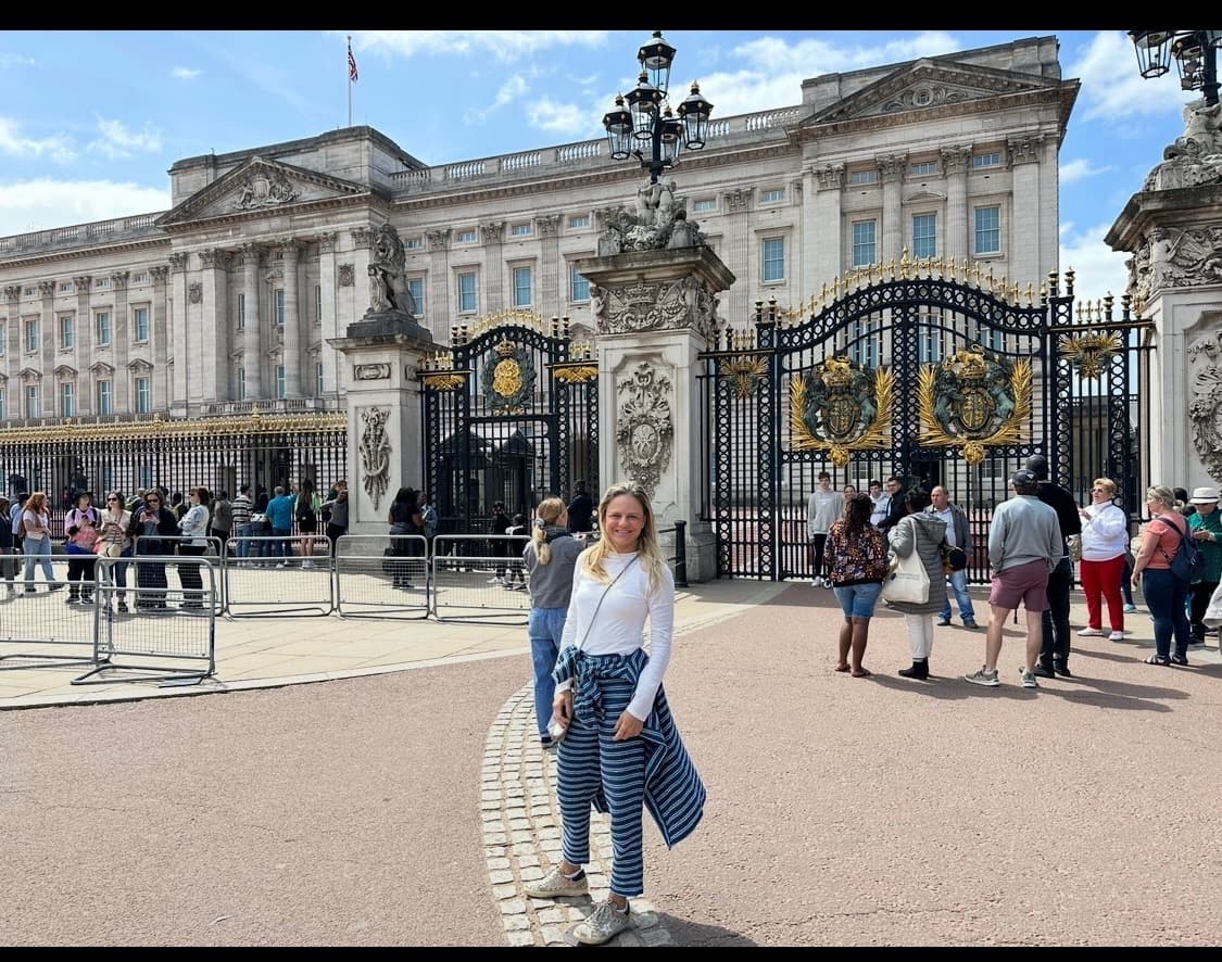 Palácio de Buckingham, image 1 of 1