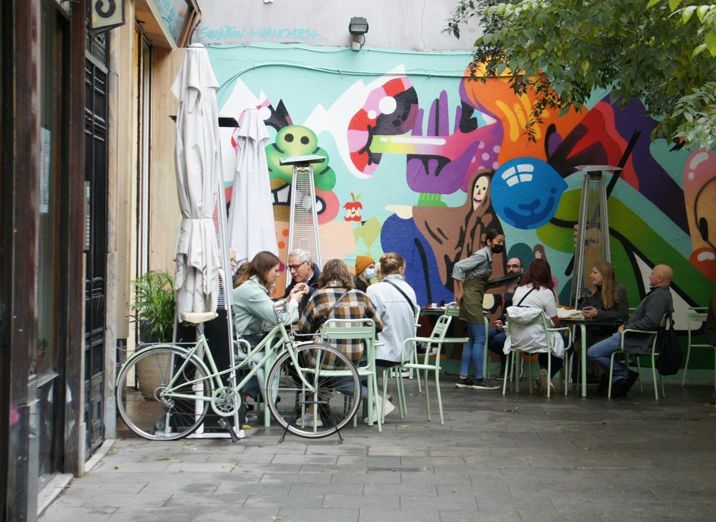 Café Comercial, image 1 of 1