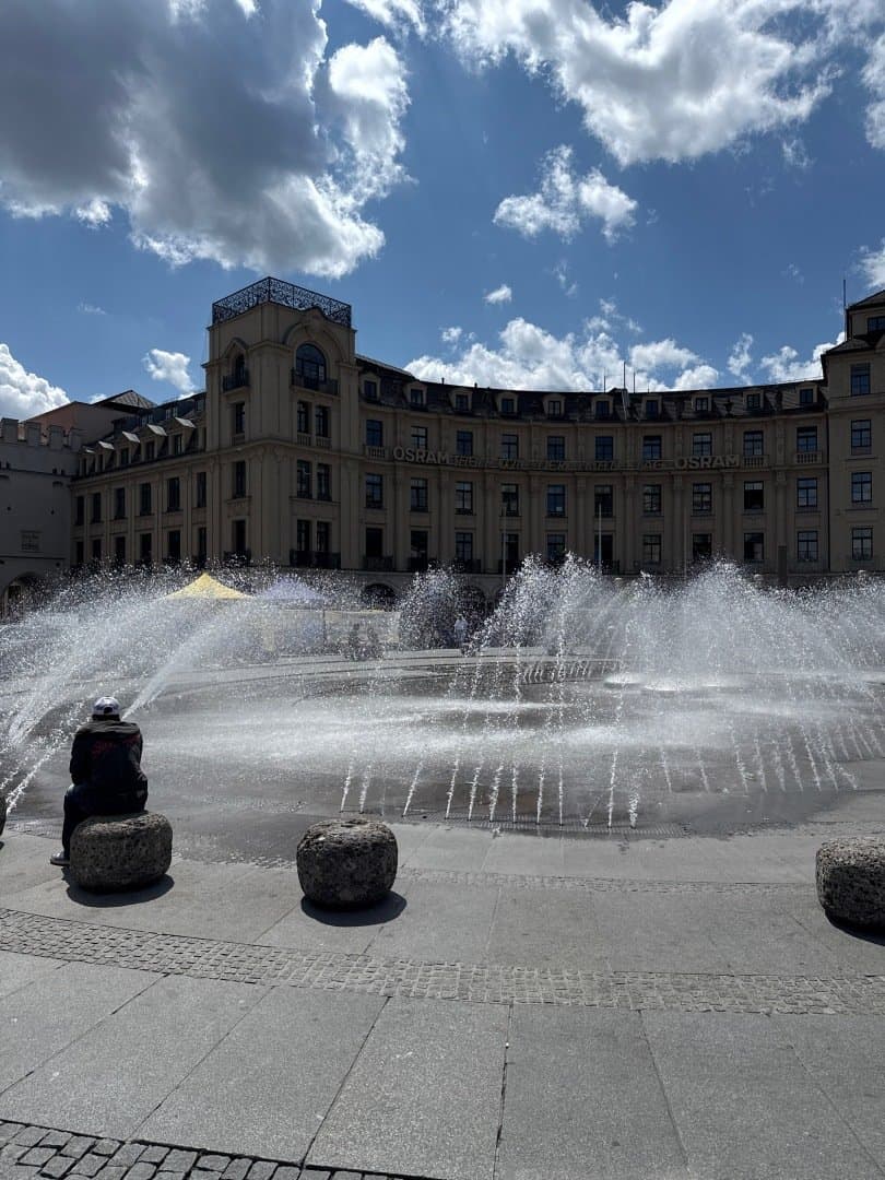 Karlsplatz, image 1 of 1