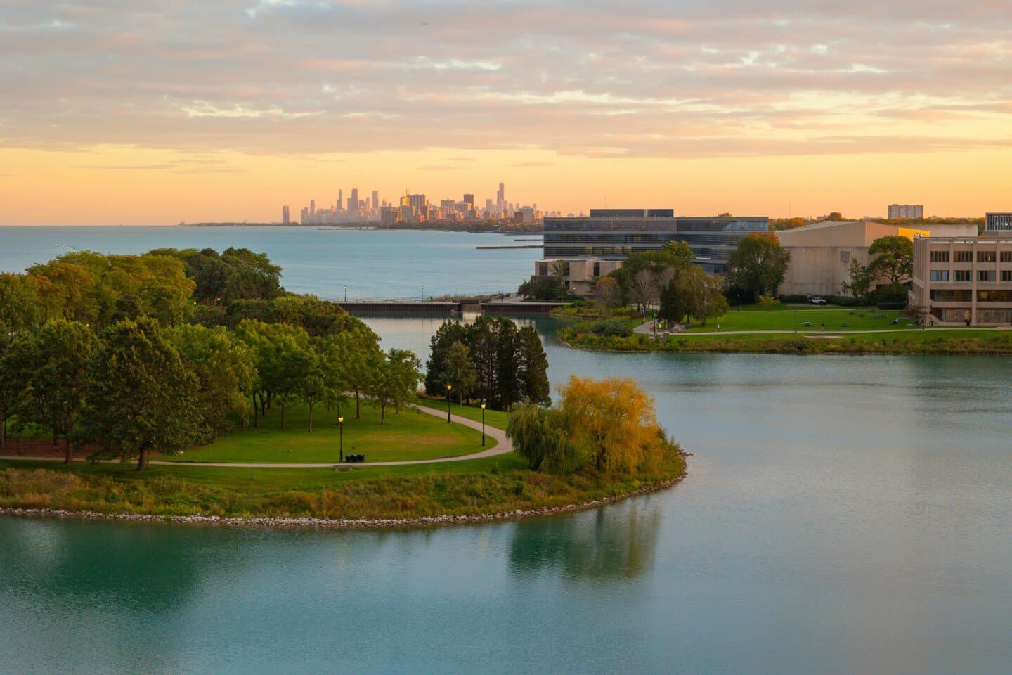 University of Illinois Hospital, image 1 of 1