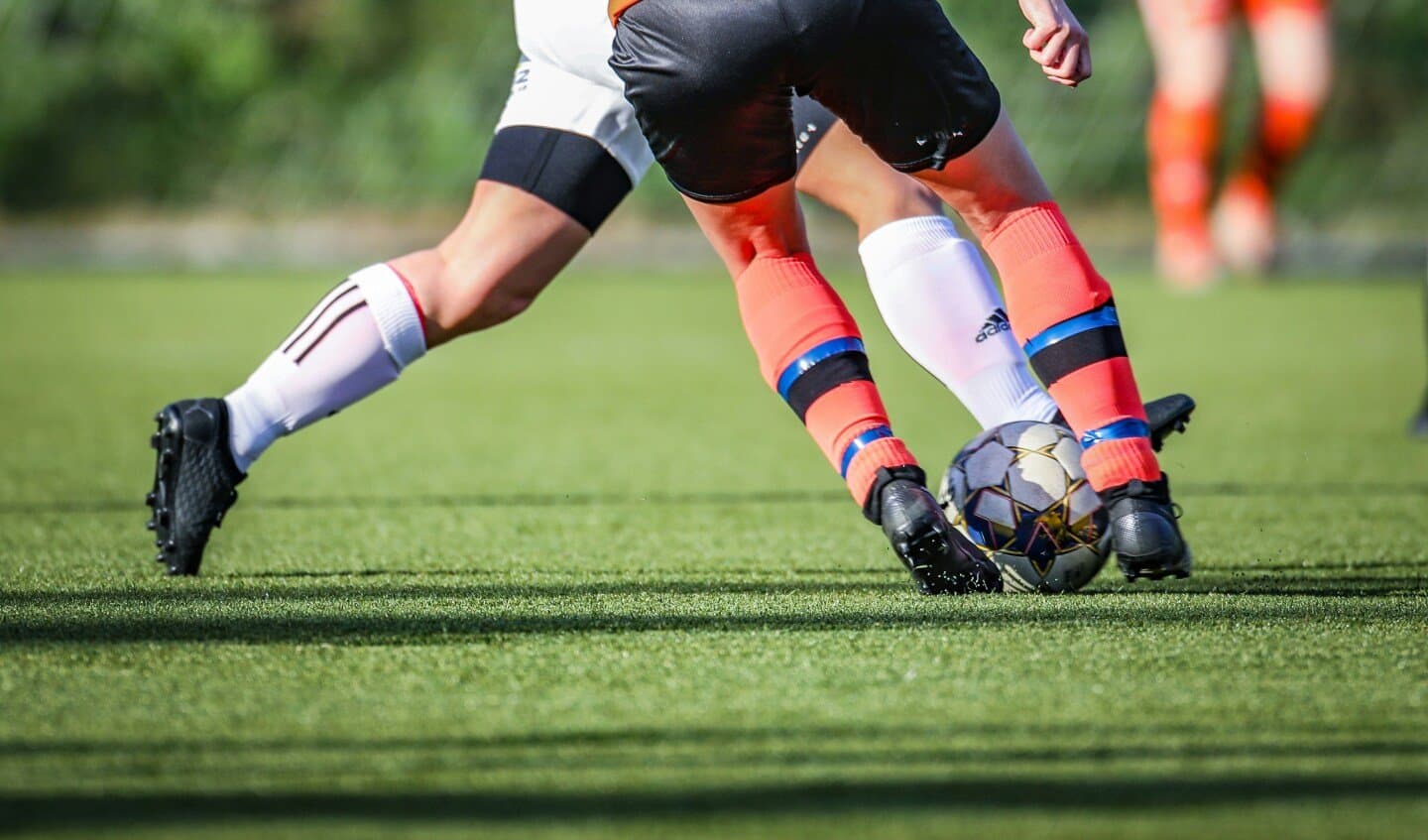 The Nordic hamstring exercise for injury prevention in football, image 1 of 1