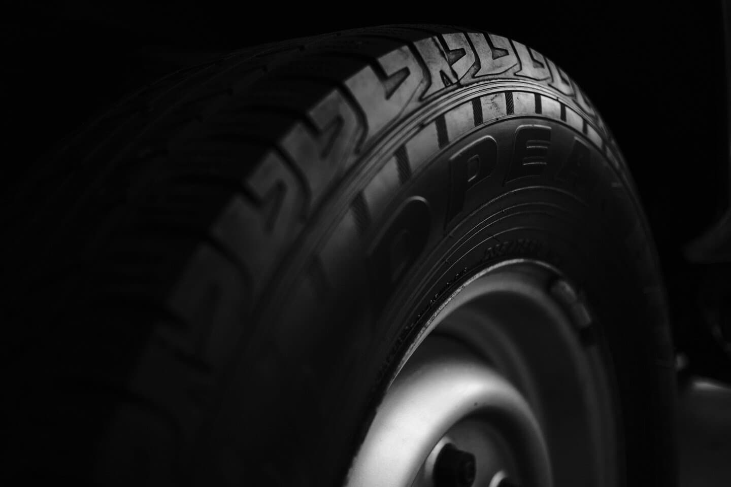 The Magic Formula Tyre Model, image 1 of 1