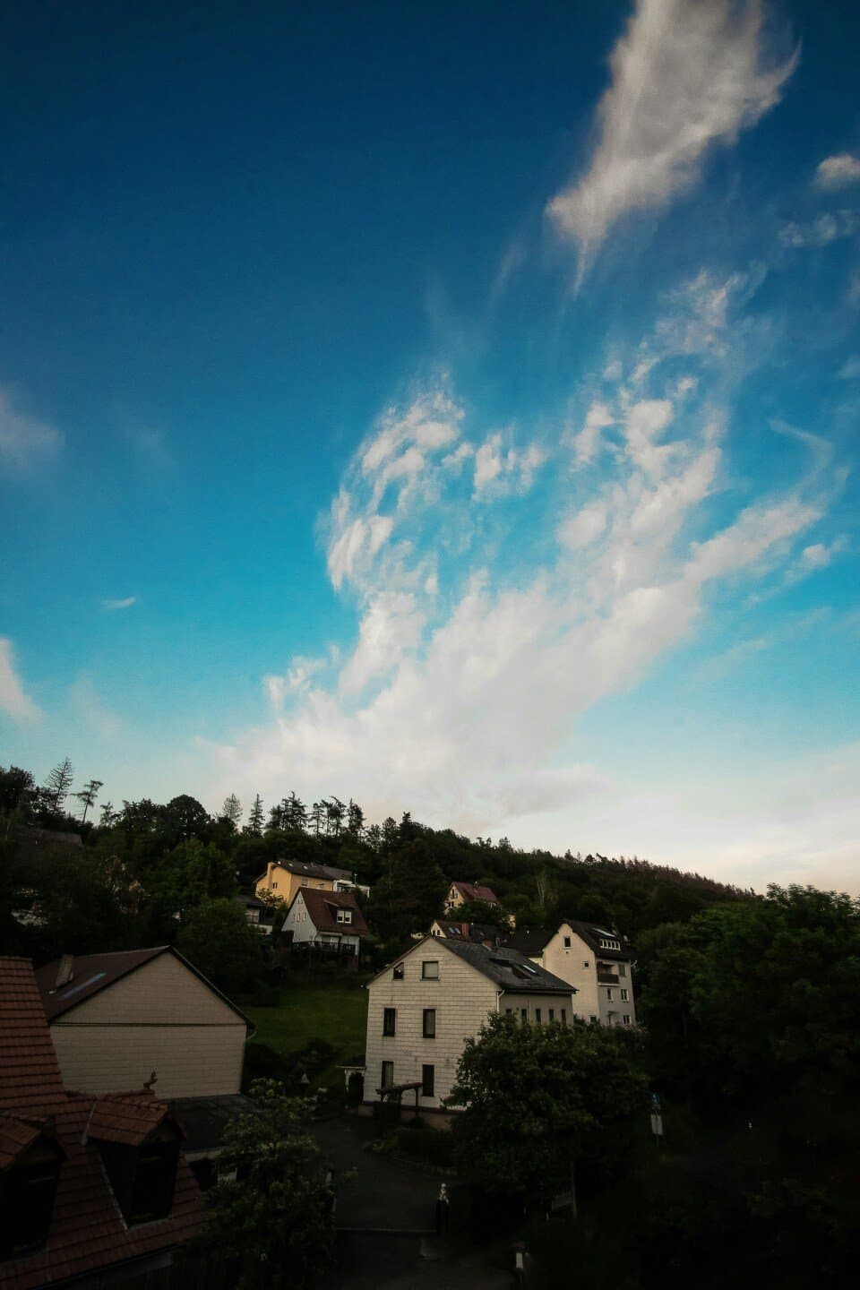 Tschida Himmel Auf Erden Weiss, image 1 of 1