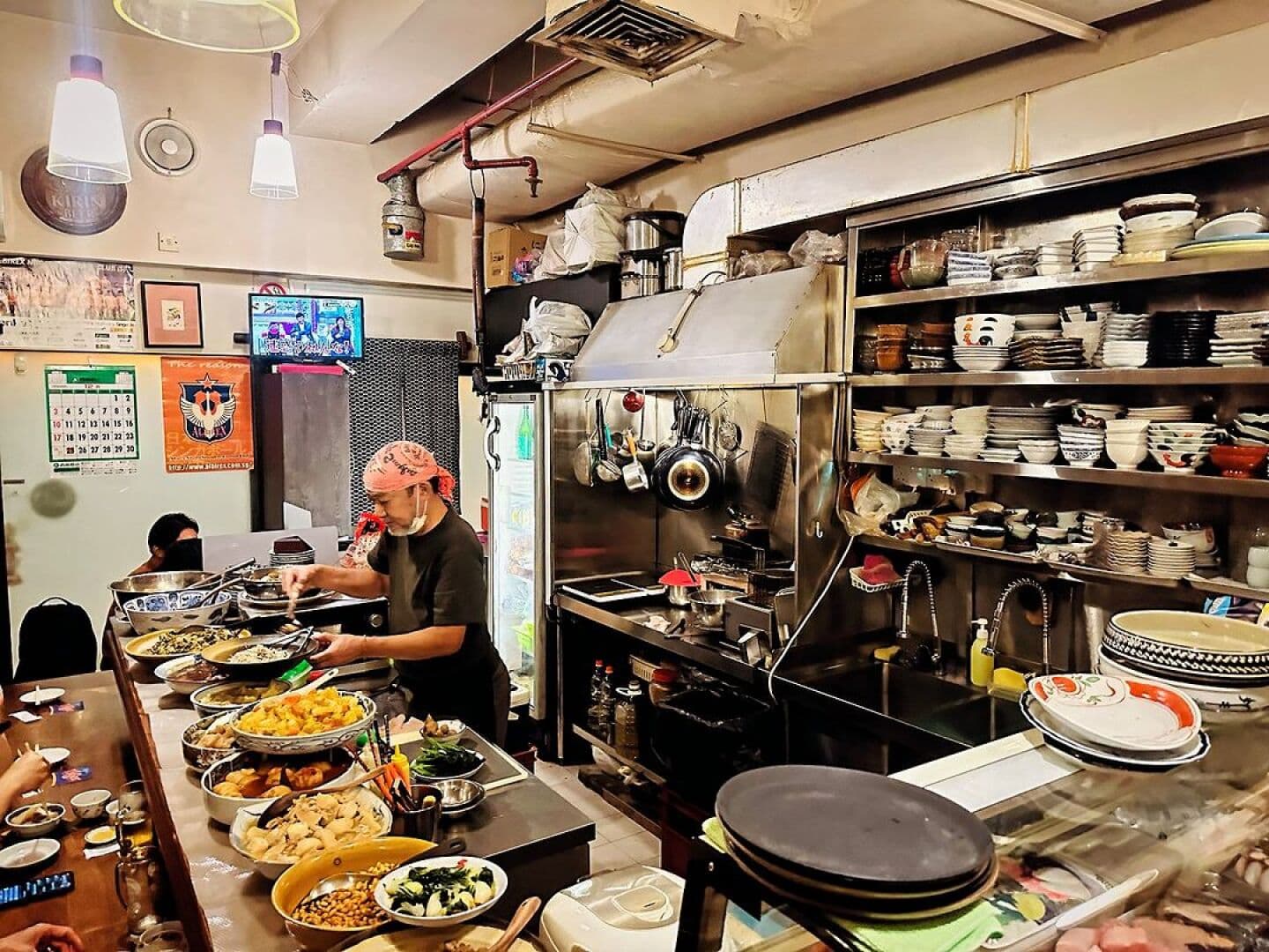 Drinks at a Hidden Izakaya, image 1 of 4