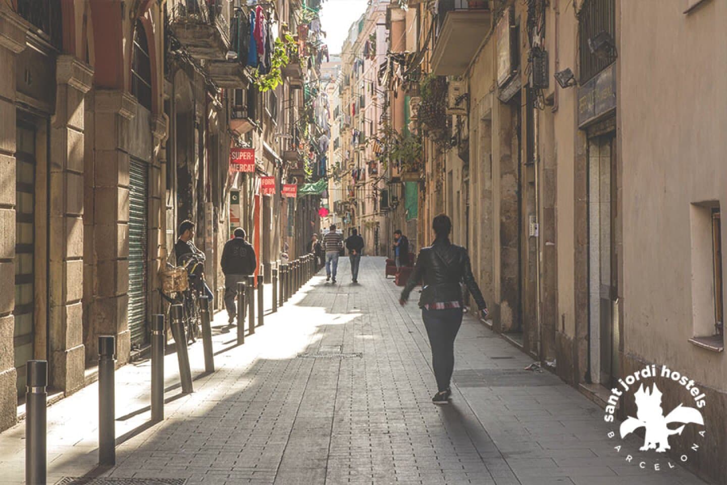 Dinner in El Raval, image 1 of 1