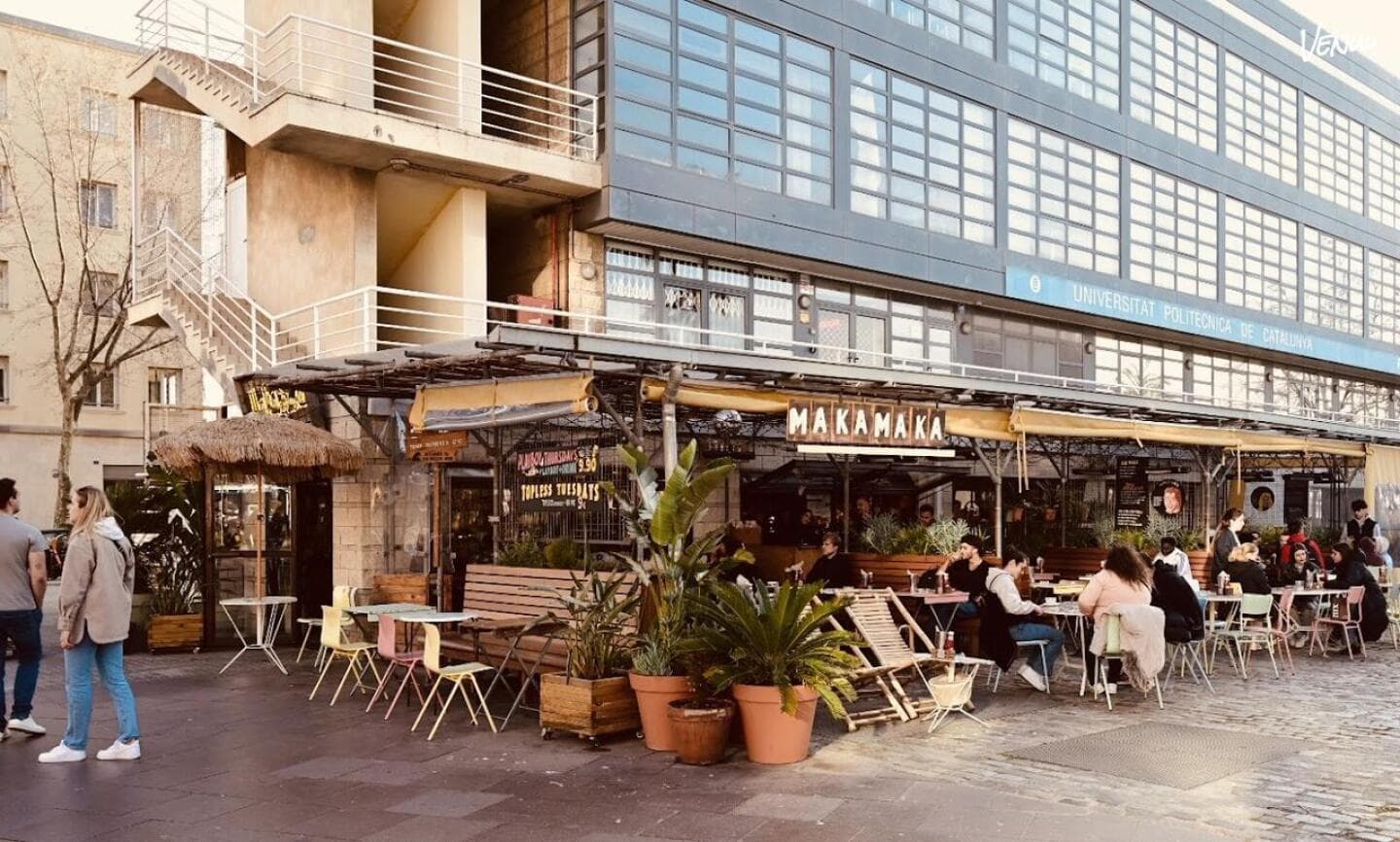 Makamaka Beach Burger Cafe, image 1 of 1