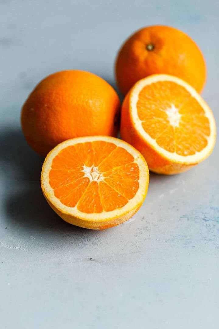 Oranges, image 1 of 1