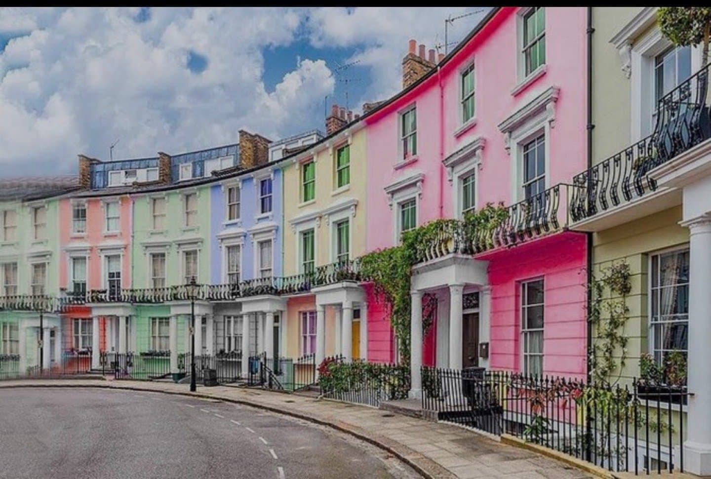 Nothing Hill, image 1 of 1