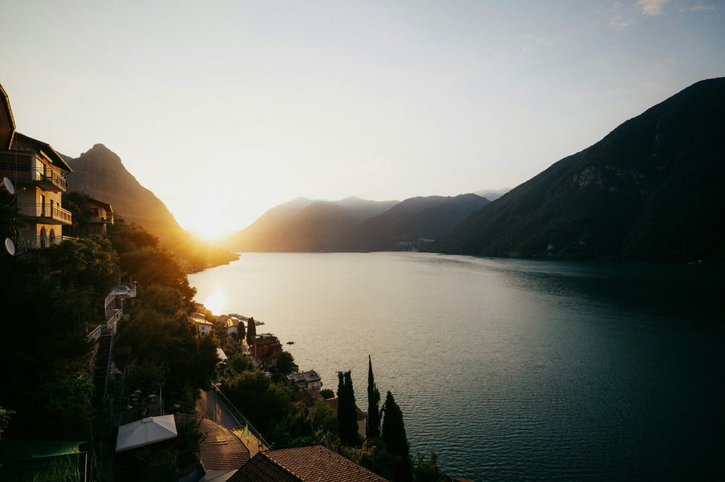 Traversata del Lago di Lugano, image 1 of 1