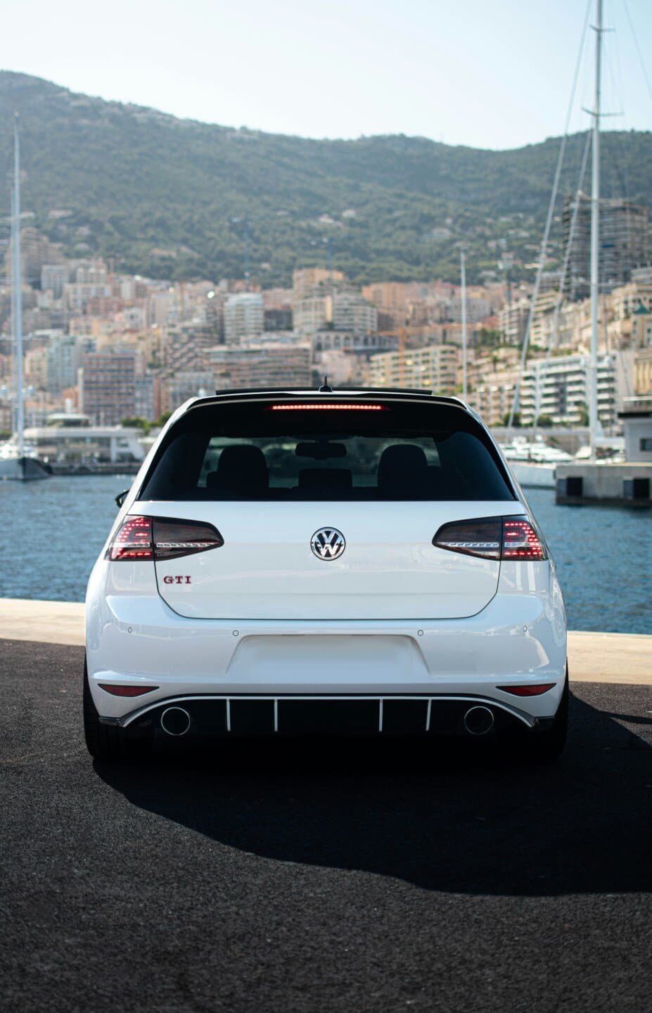 Volkswagen Golf GTI, image 1 of 1