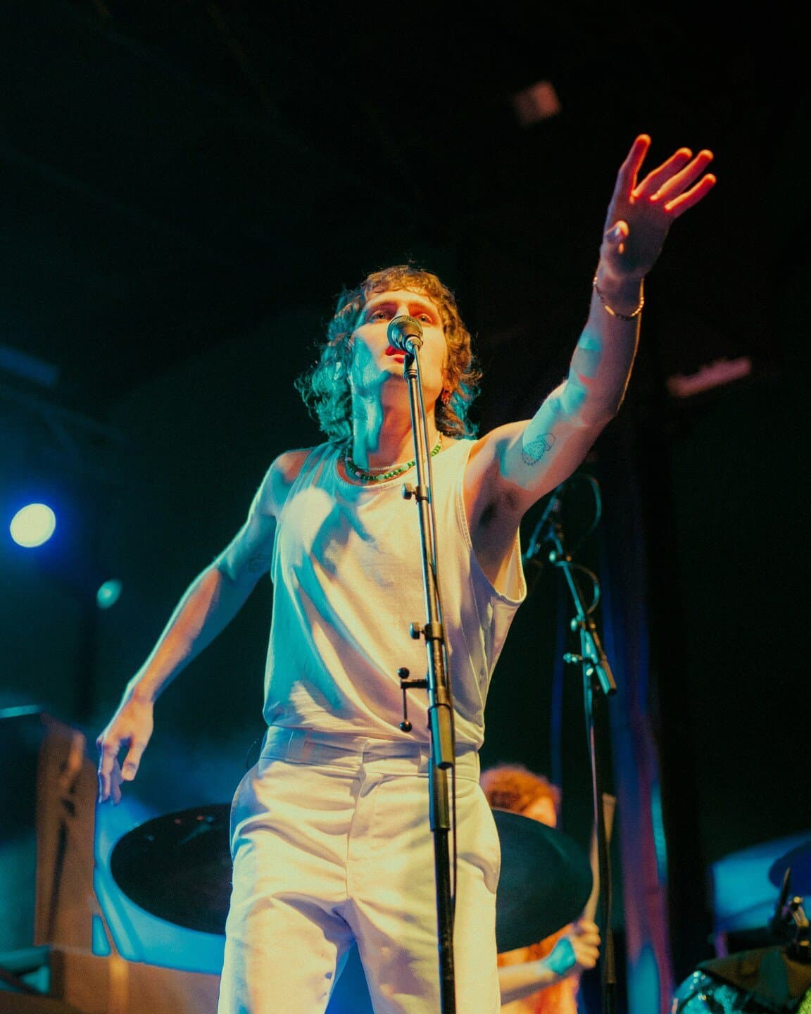 The Tallest Man On Earth, image 1 of 1