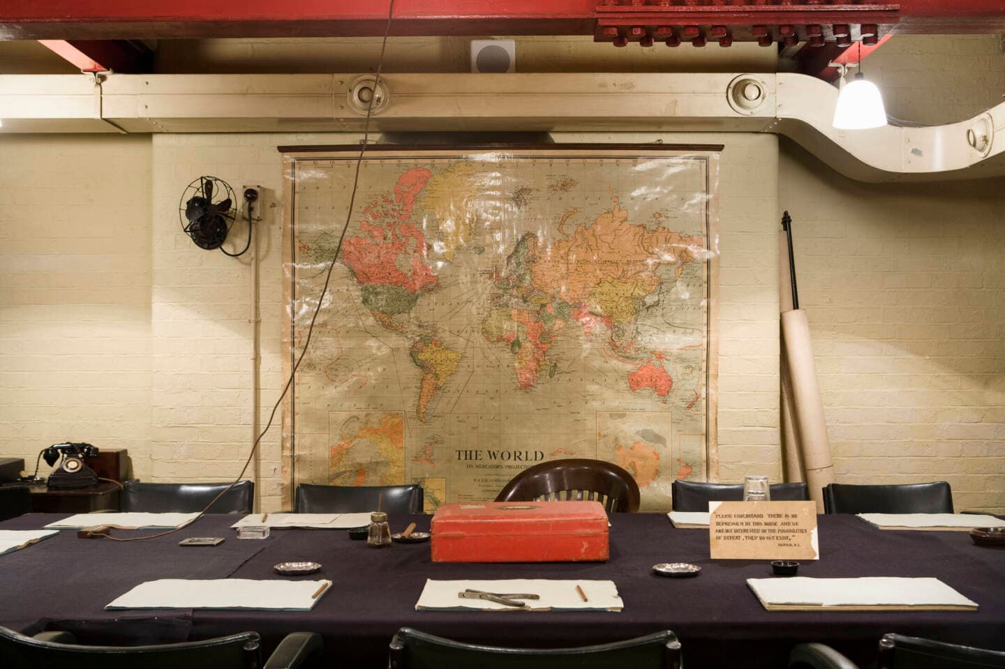 Cabinet War Museum, image 1 of 1